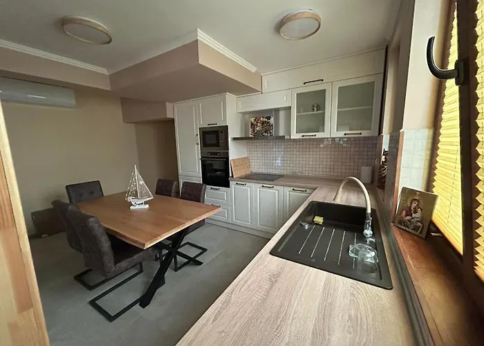 公寓 Center House